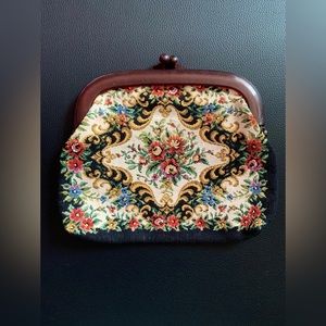 Vintage Needlepoint 1950s Kisslock Clutch Wallet Purse Bag